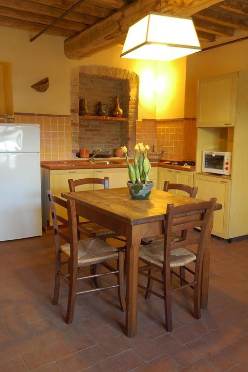 Agriturismo Podere La Marronaia ซานจีมิญญาโน ห้อง รูปภาพ